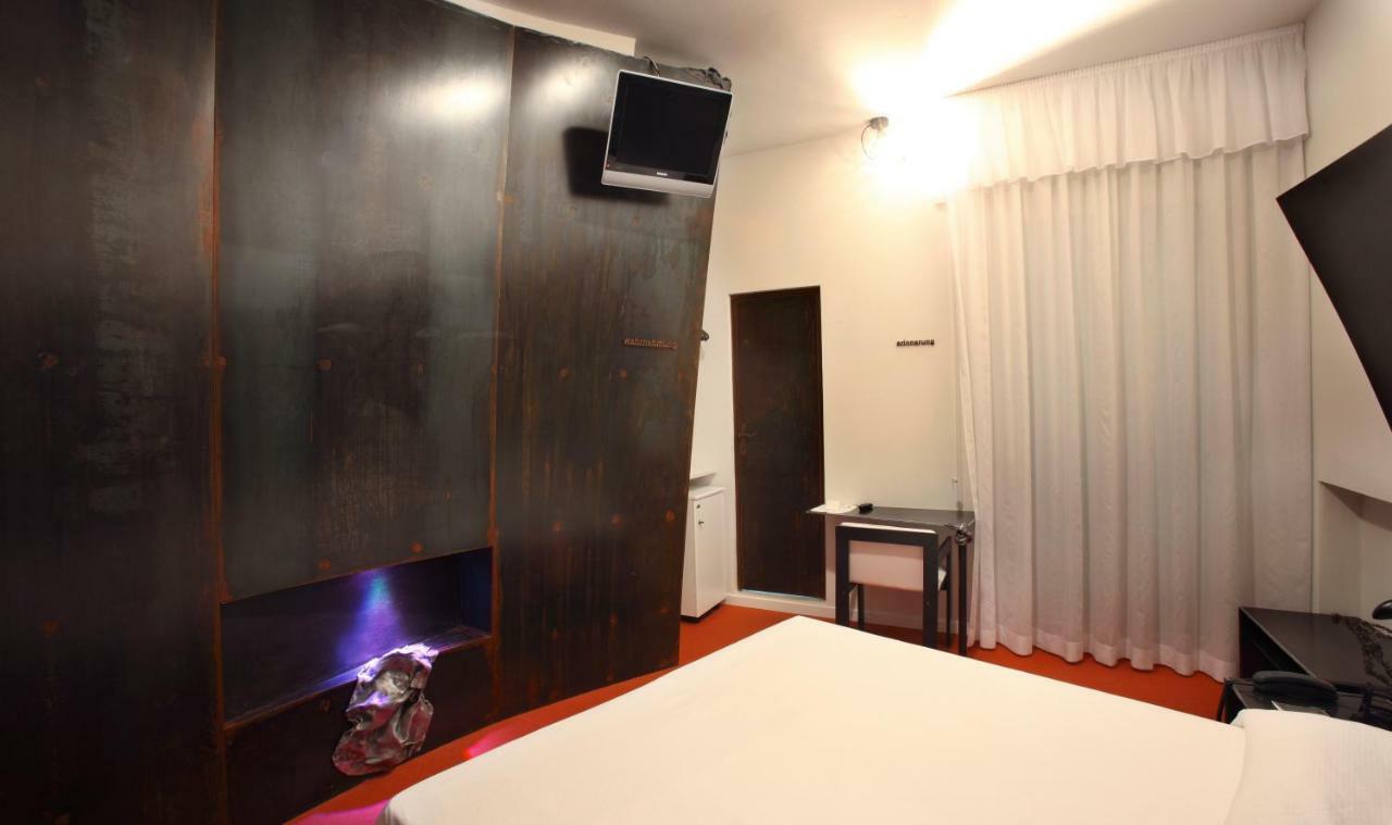 Hotel Alexander Museum Palace Pesaro Eksteriør bilde